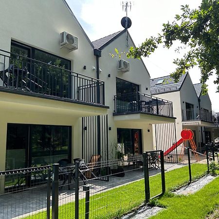 Apartamenty W Sam Las By Klif Ustka Buitenkant foto